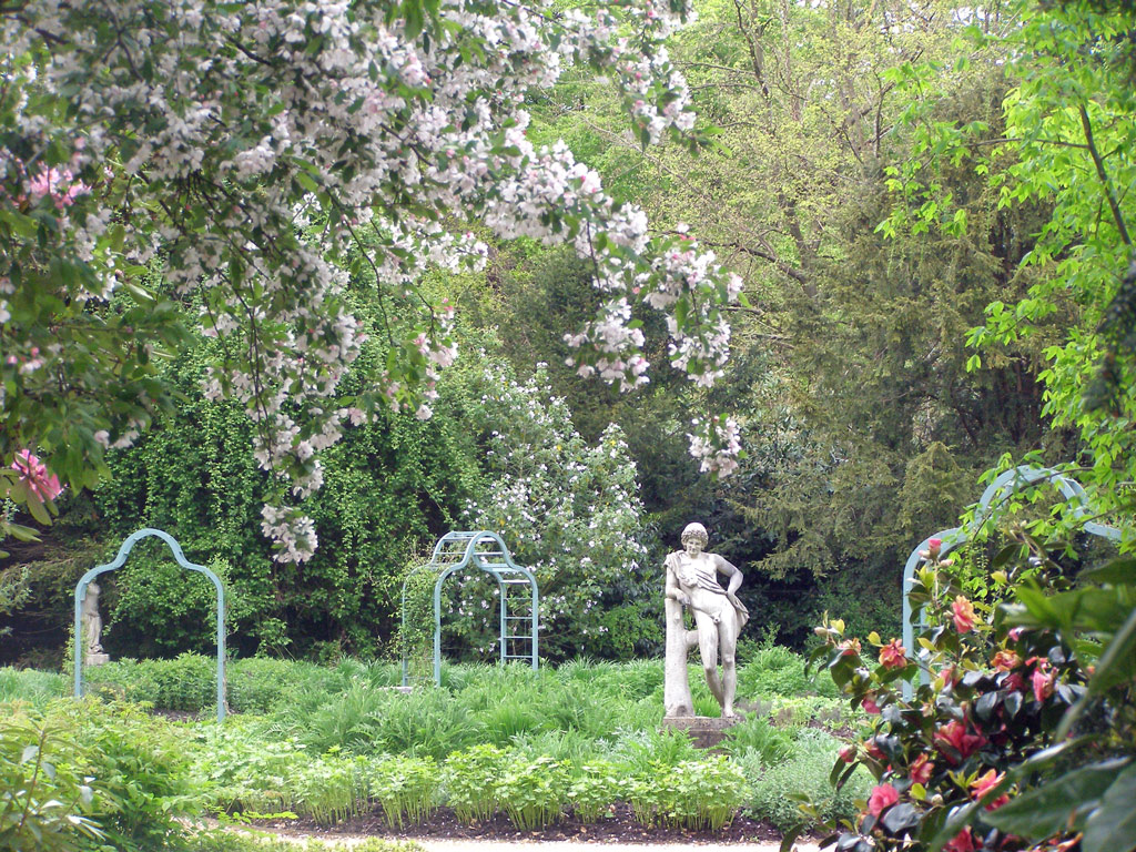 Cliveden Garden, Bucks