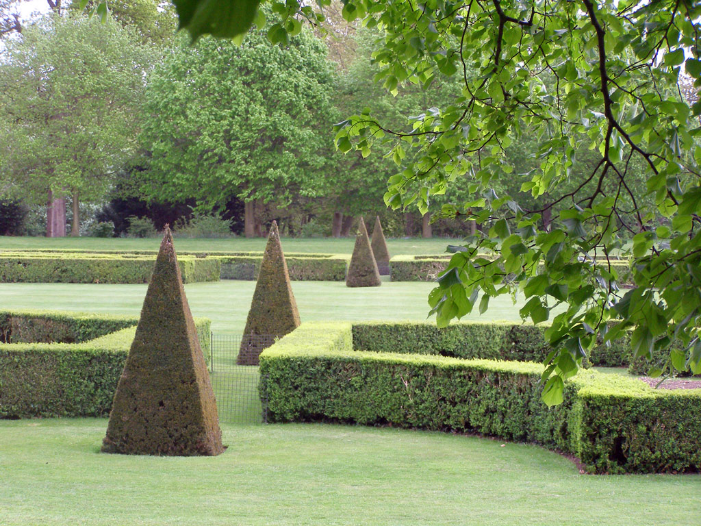Cliveden Garden, Spring 2009