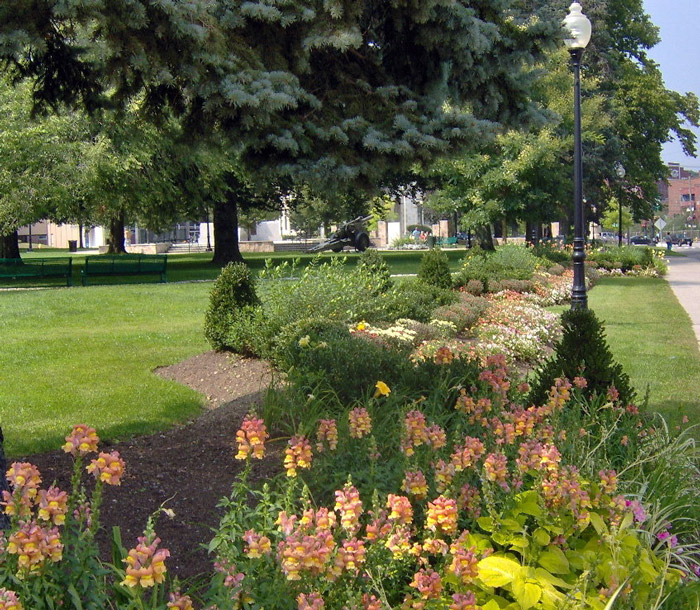 Coe Memorial Park Garden