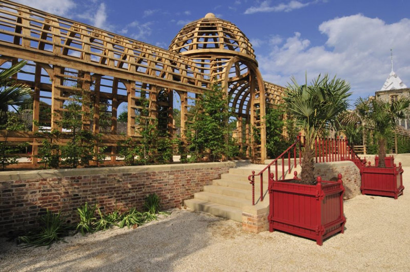 Collector Earl's Garden