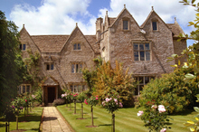 Arts and Crafts Gardens and Architecture