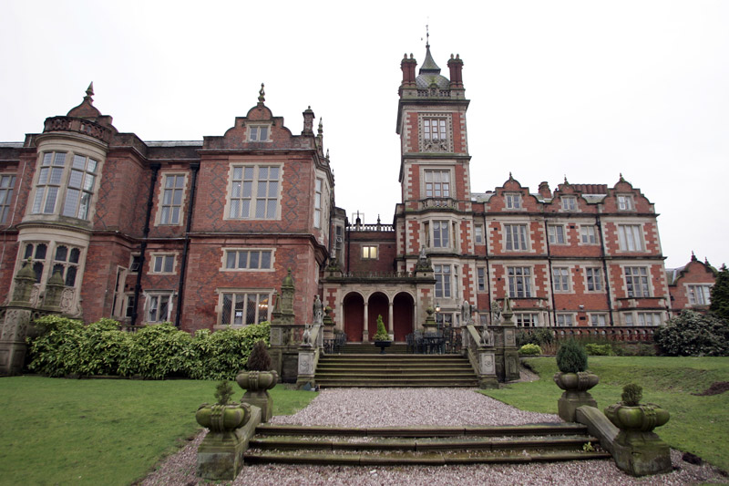 Crewe Hall Hotel, Crewe