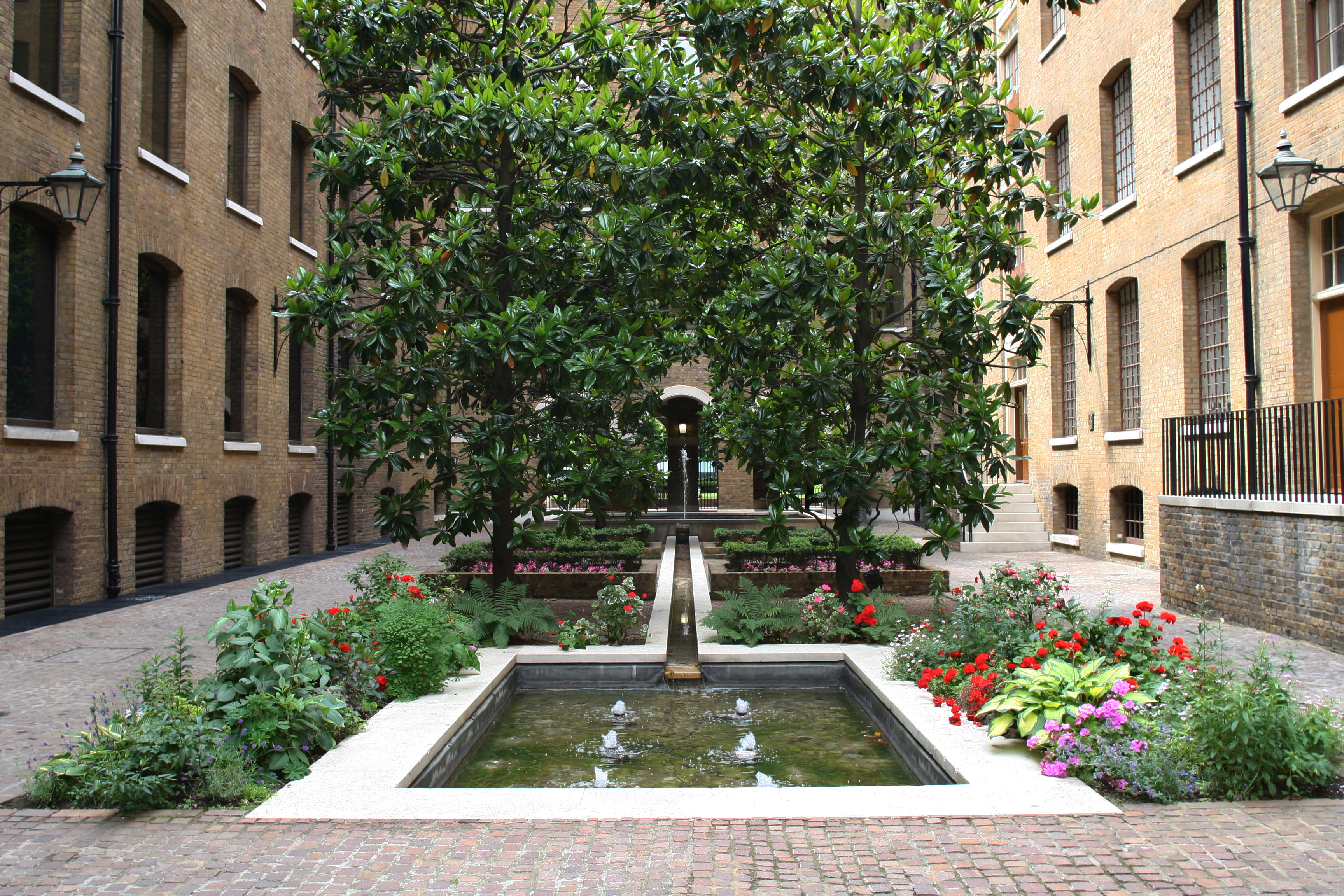 Cutler Street Offices Gardenvisit.com