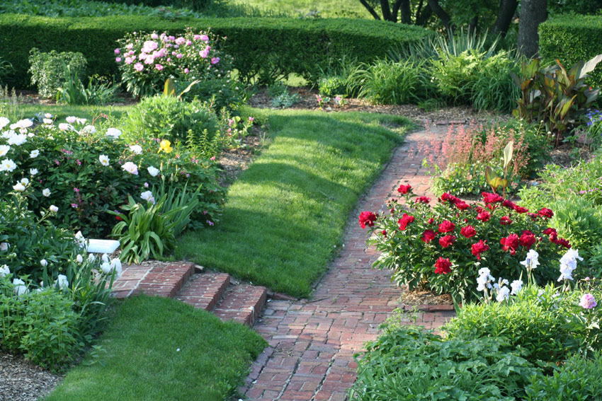 Deere-Wiman Garden
