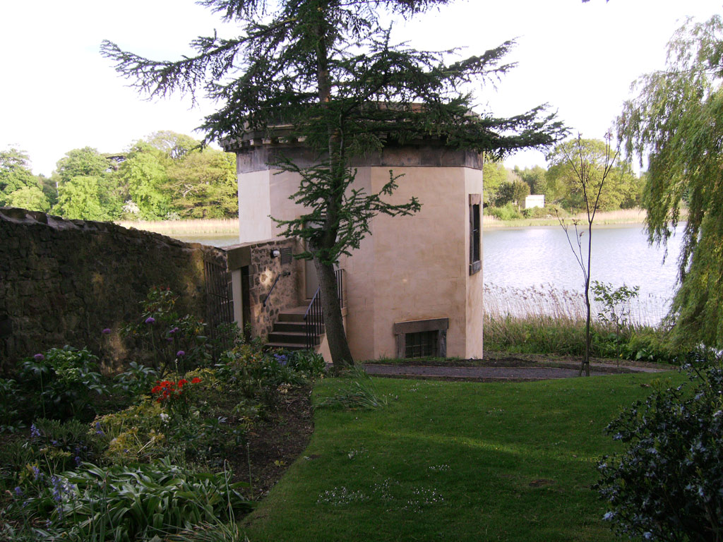 Dr Neil's Garden