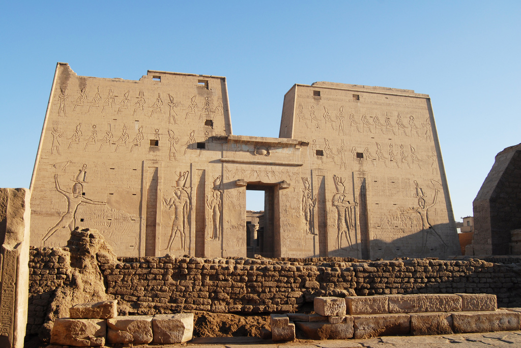 Edfu Saulo Alvarado Mateos