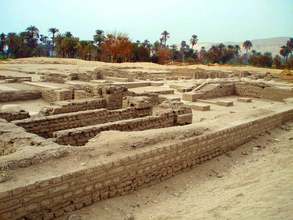 El-Amarna David Holt