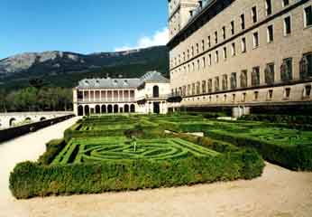 El escorial garden1