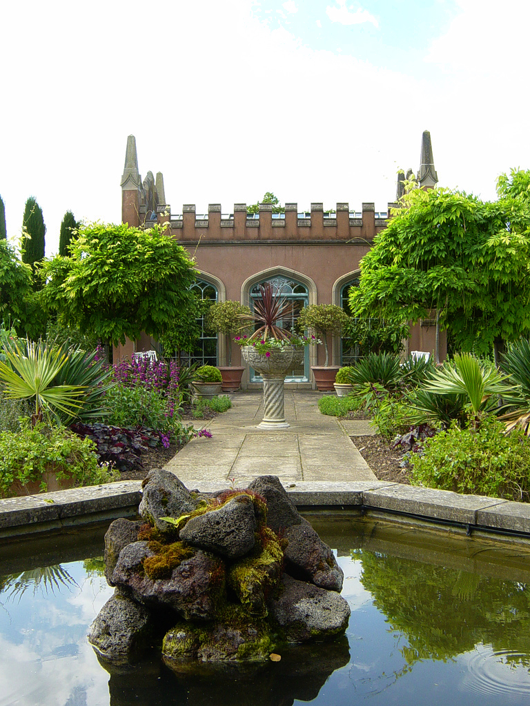 Elton Hall Garden frank.arrowsmith