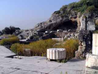 Elusis grotto