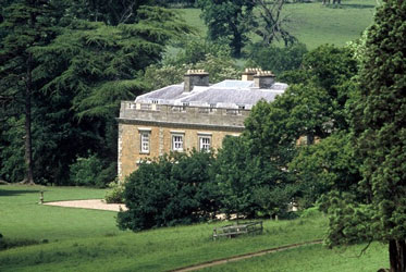Farnboroughhallgarden