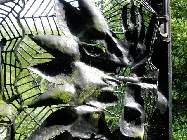 Feeringbury Manor Garden, 2009