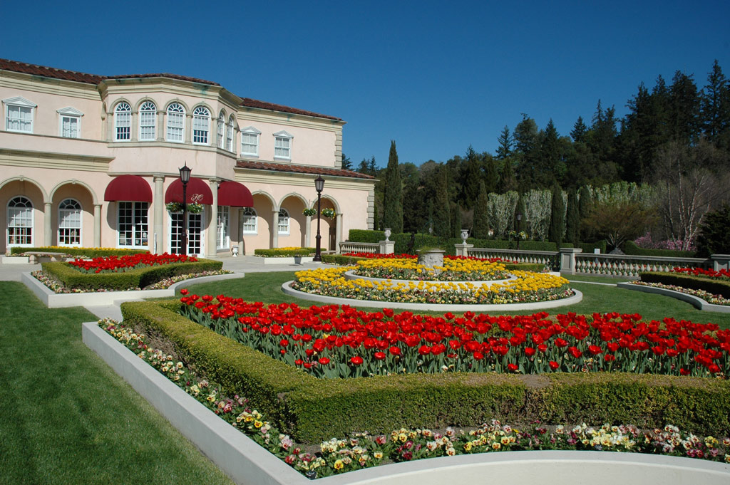 Ferrari-Carano Gardens, Spring