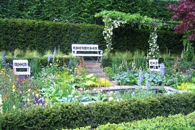 The Daily Telegraph Garden - designers Isabelle Van Groeningen and Gabriella Pape