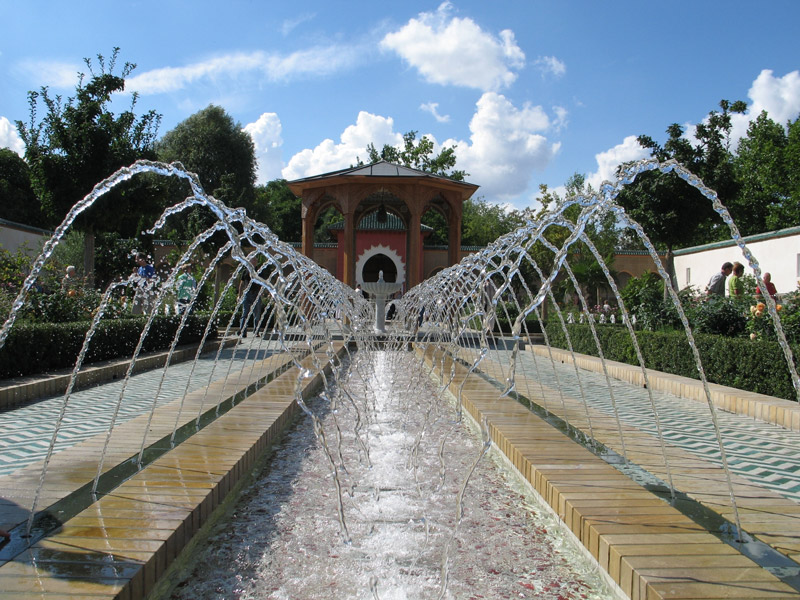 Oriental Garden, Gardens of the World