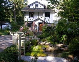Gazebo Bed and Breakfast, Canada