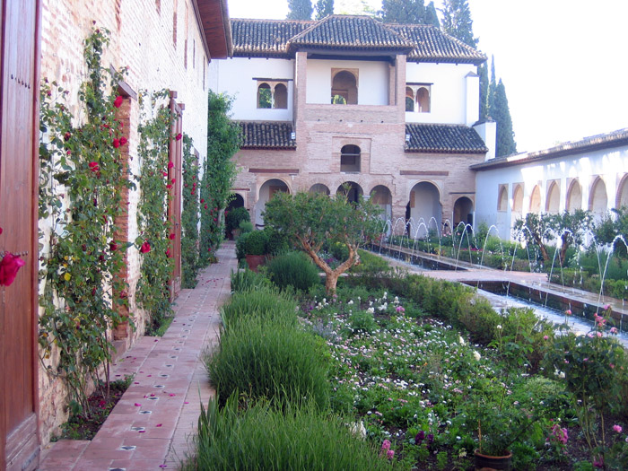 Court of the Long Ponds, Generalife Garden