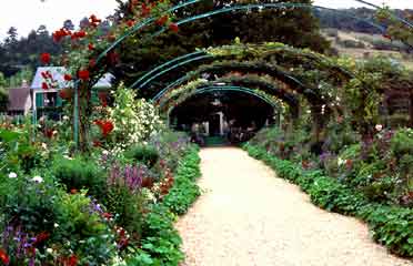 Giverny garden1