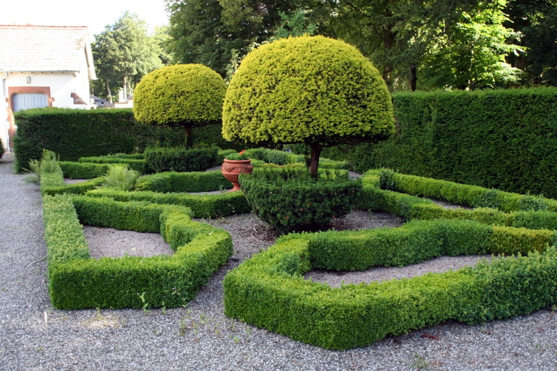 Graythwaite Hall Garden