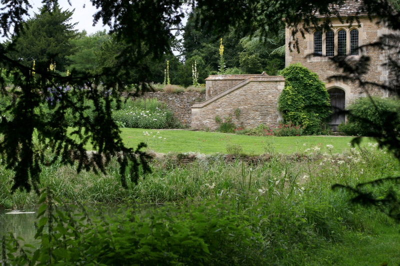 Great Chalfield Manor Garden