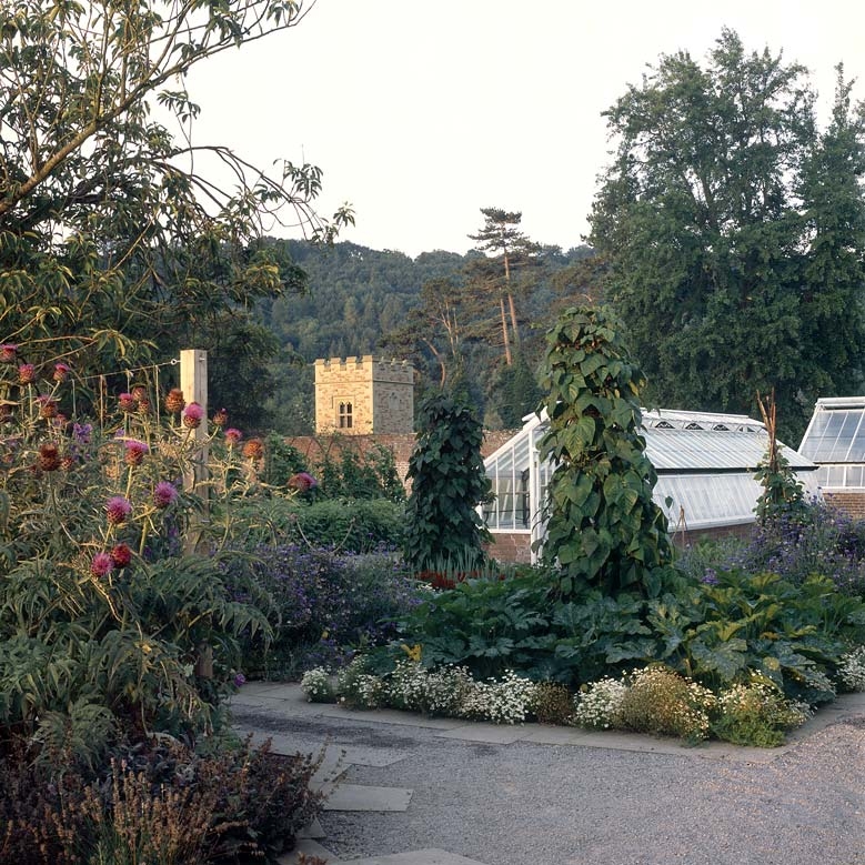 Hampton Court Garden, Herefordshire