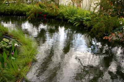 Infinity, designed by Oliver & Liat Schurmann, RHS Hampton Court Palace Flower Show 2007