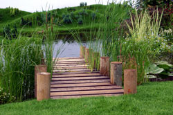 View Across the Water, designed by Simon Harman, Hampton Court Palace Flower Show 2007