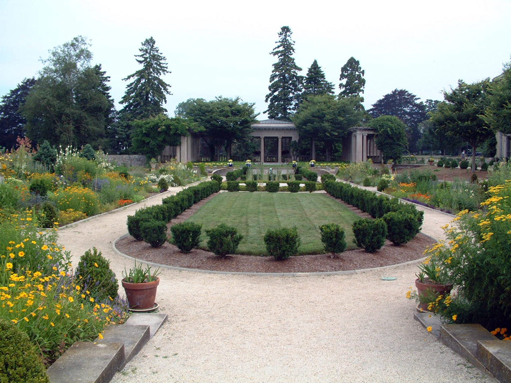 Harkness west garden