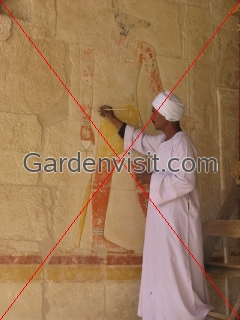 Restoration and cleaning of paintings Hatshepsut Temple