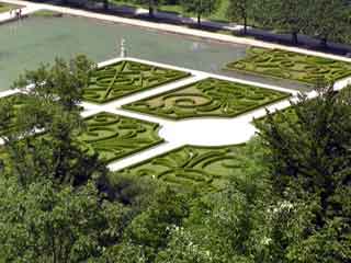 Hellbrunn water garden
