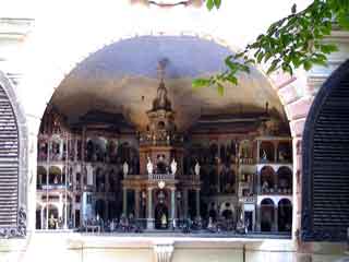 Hellbrunn water grotto