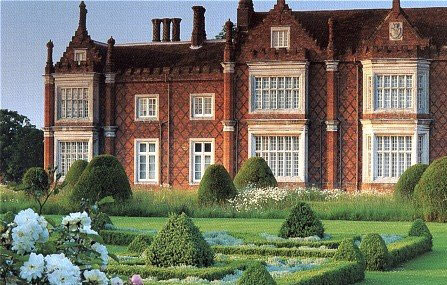 Helmingham hall parterre