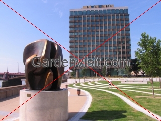 Henry Moore Millbank