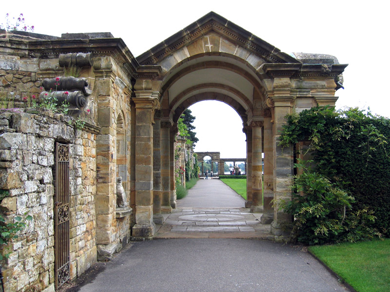 Hever Castle, June 2008
