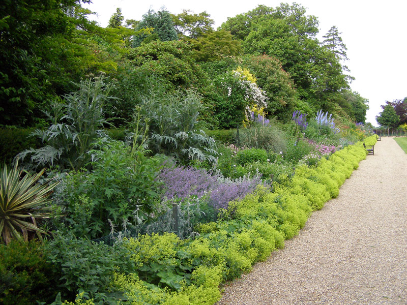 Herbaceous Border, Hever Castle