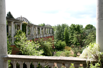 Hill Garden