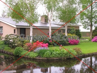Boskoop canal garden