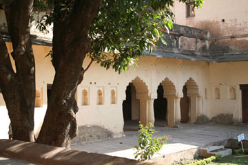 Islamnagargarden1