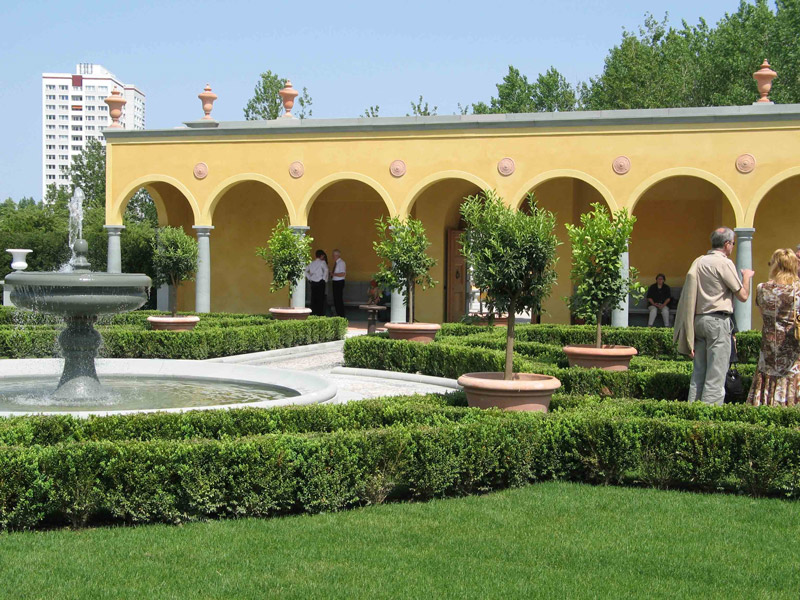 Italian Renaissance Garden, Gardens of the World