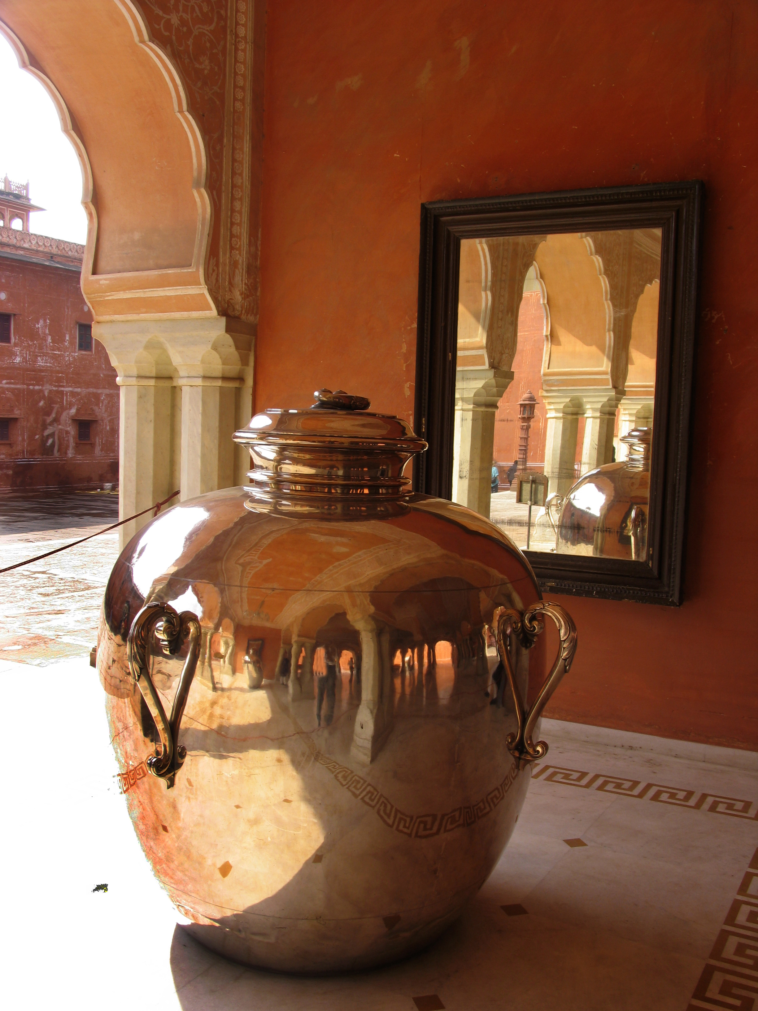 Jaipur City Palace Gardenvisit.com