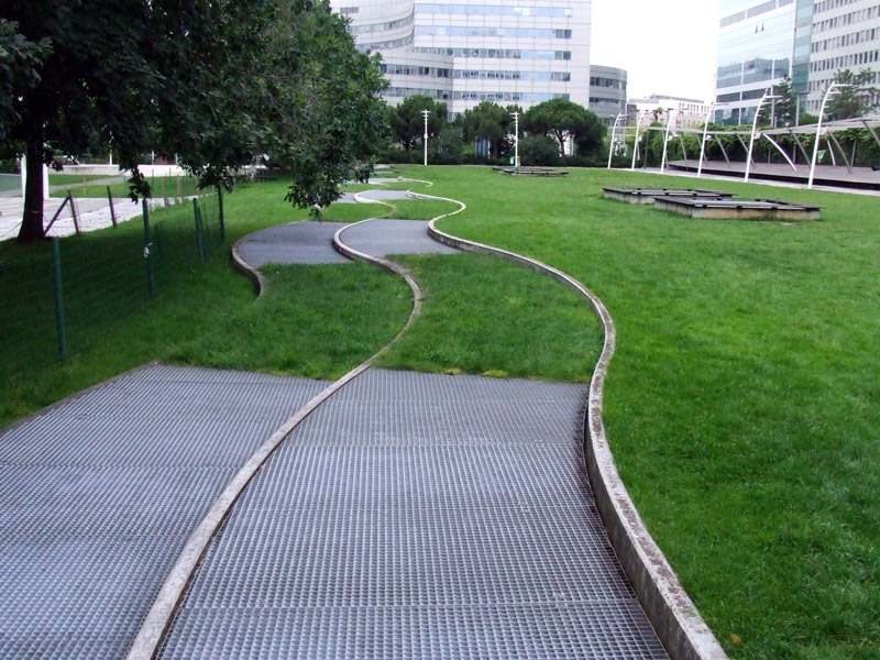 Jardin Atlantique Paris, France