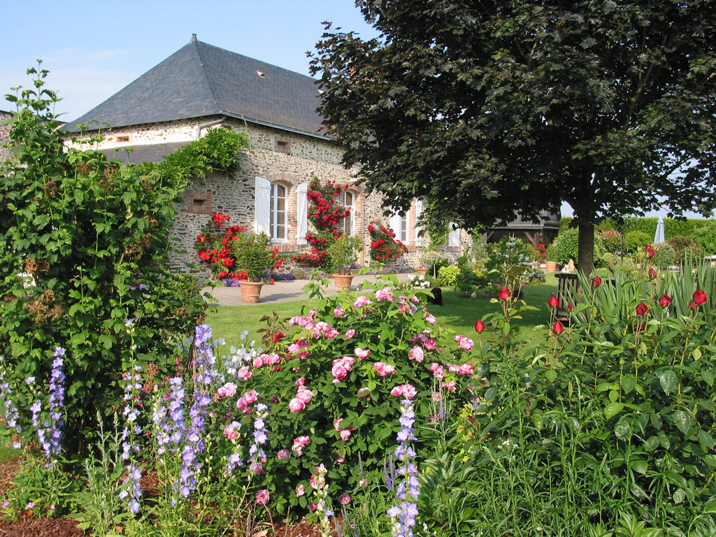 Henri and Patricia Sidler have developed the garden since 1993