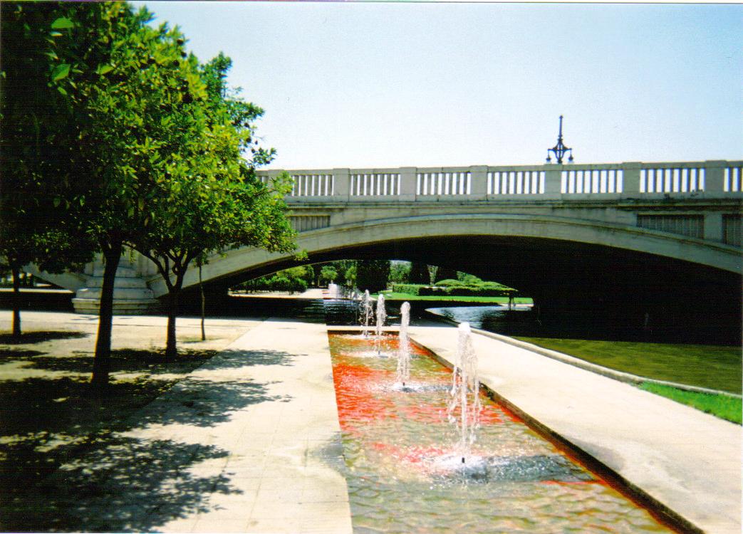 Jardines del Rio Turia, Spain