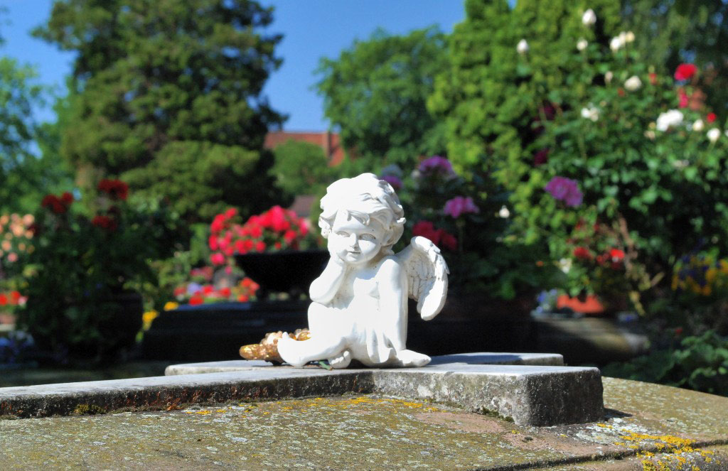 Johannisfriedhof, Germany