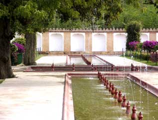 Kanak bagh1