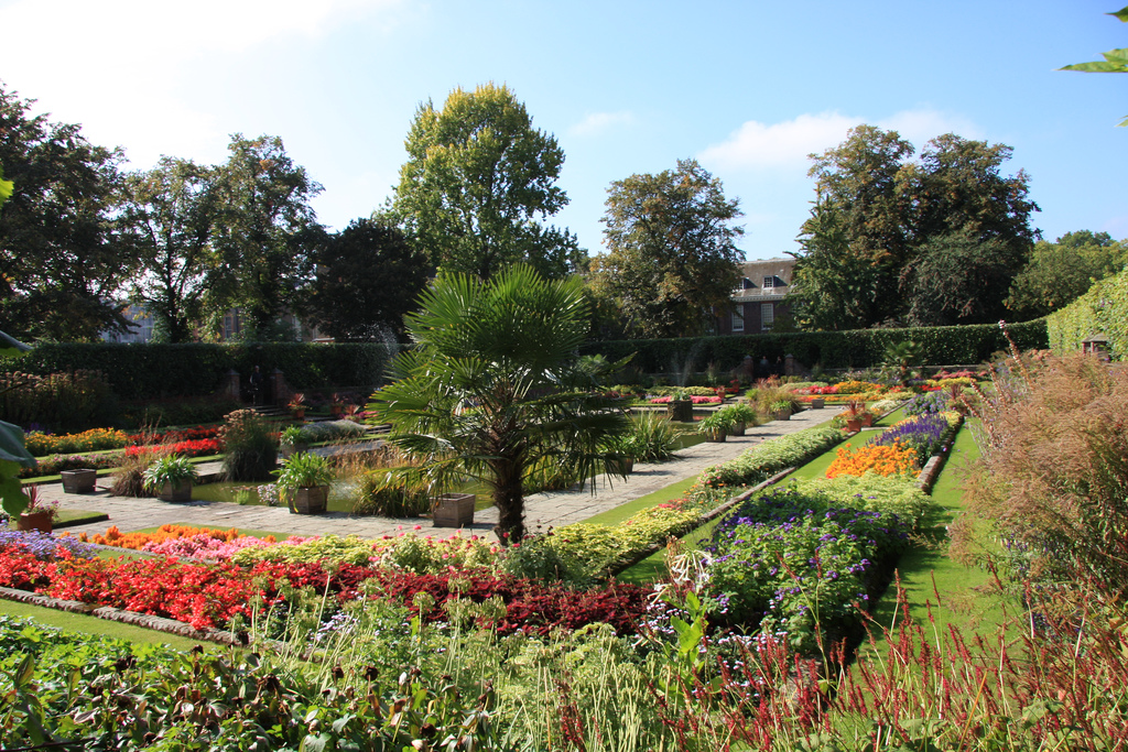 Kensington Gardens spacebahr