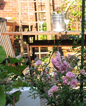 Courtyard Garden at La Fosse Cranborne