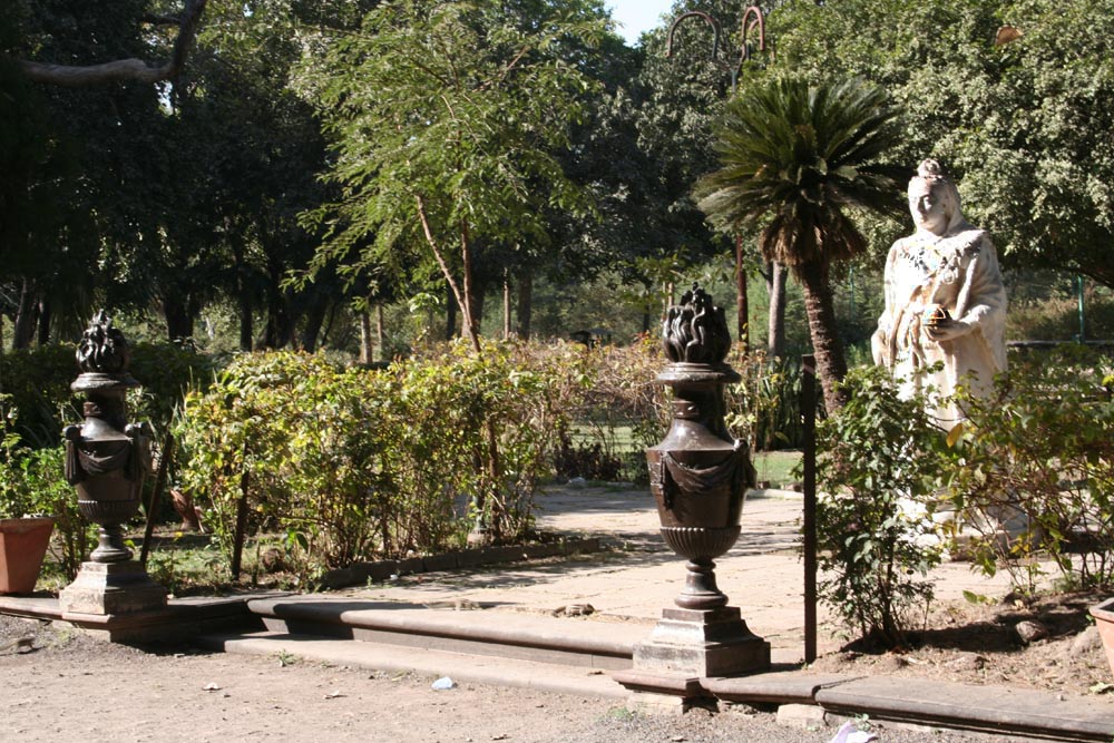 Lal Bagh Palace, Indore Gardenvisit.com