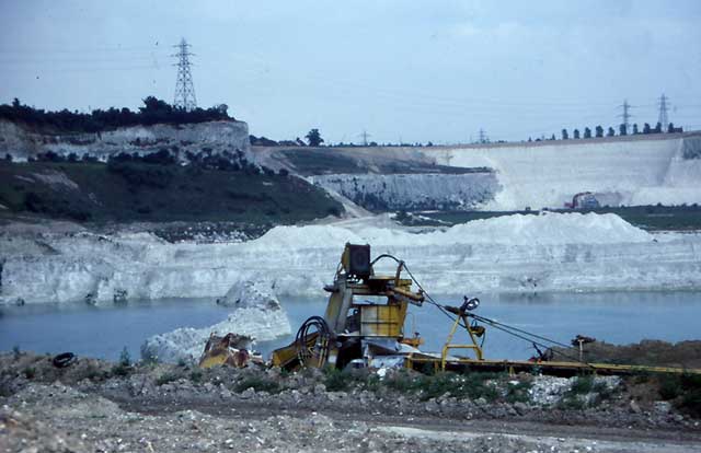 Landscape planning chalk quarry2
