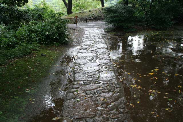Landscape planning porous pavement2
